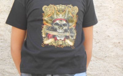 tee shirt enfant de belle qualité coton de couleur différente Cuers dans le var.